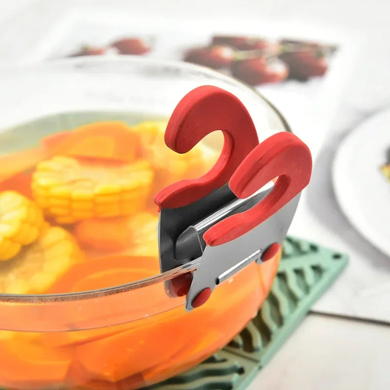 Pot-Side Spoon Clip