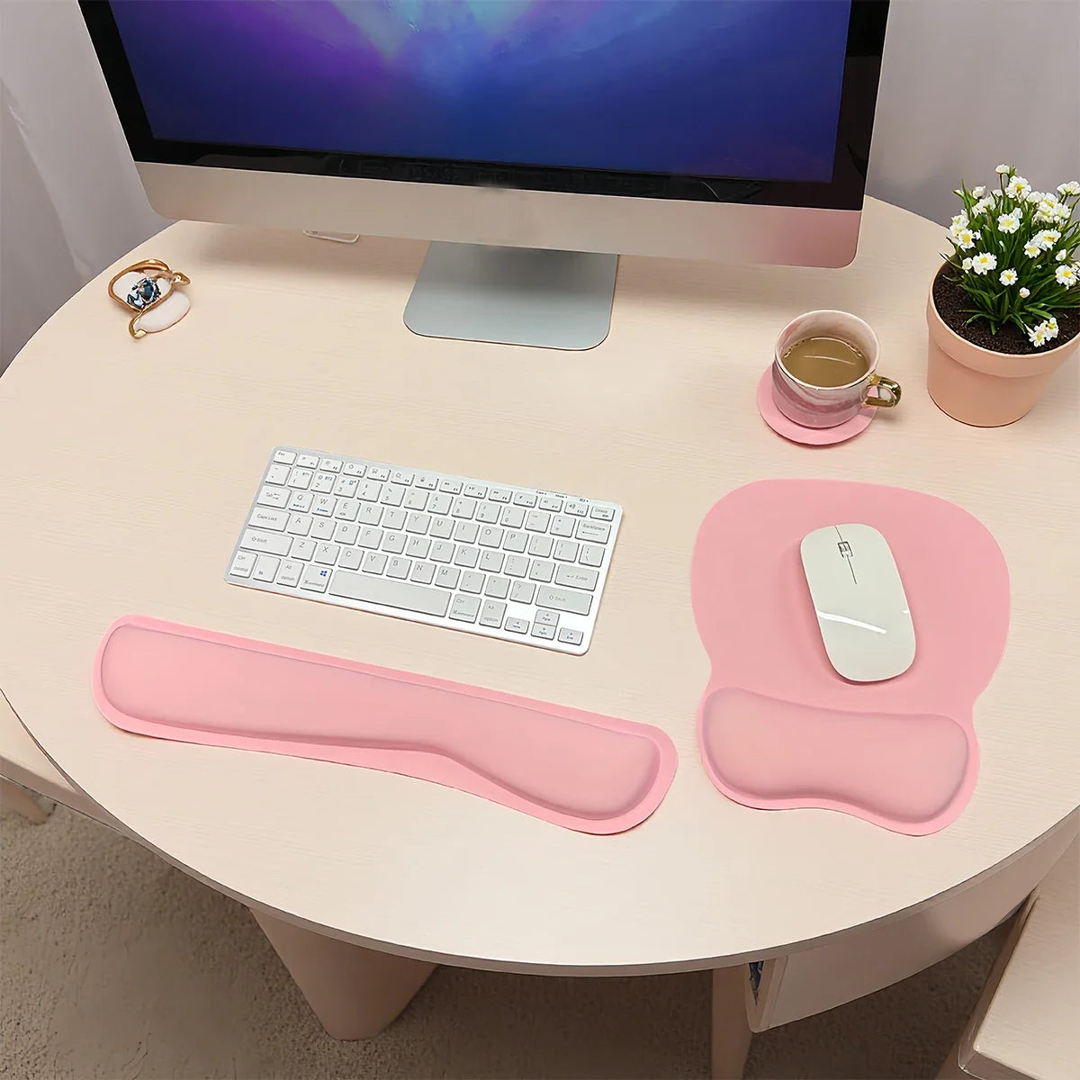Keyboard and mouse wrist rest set